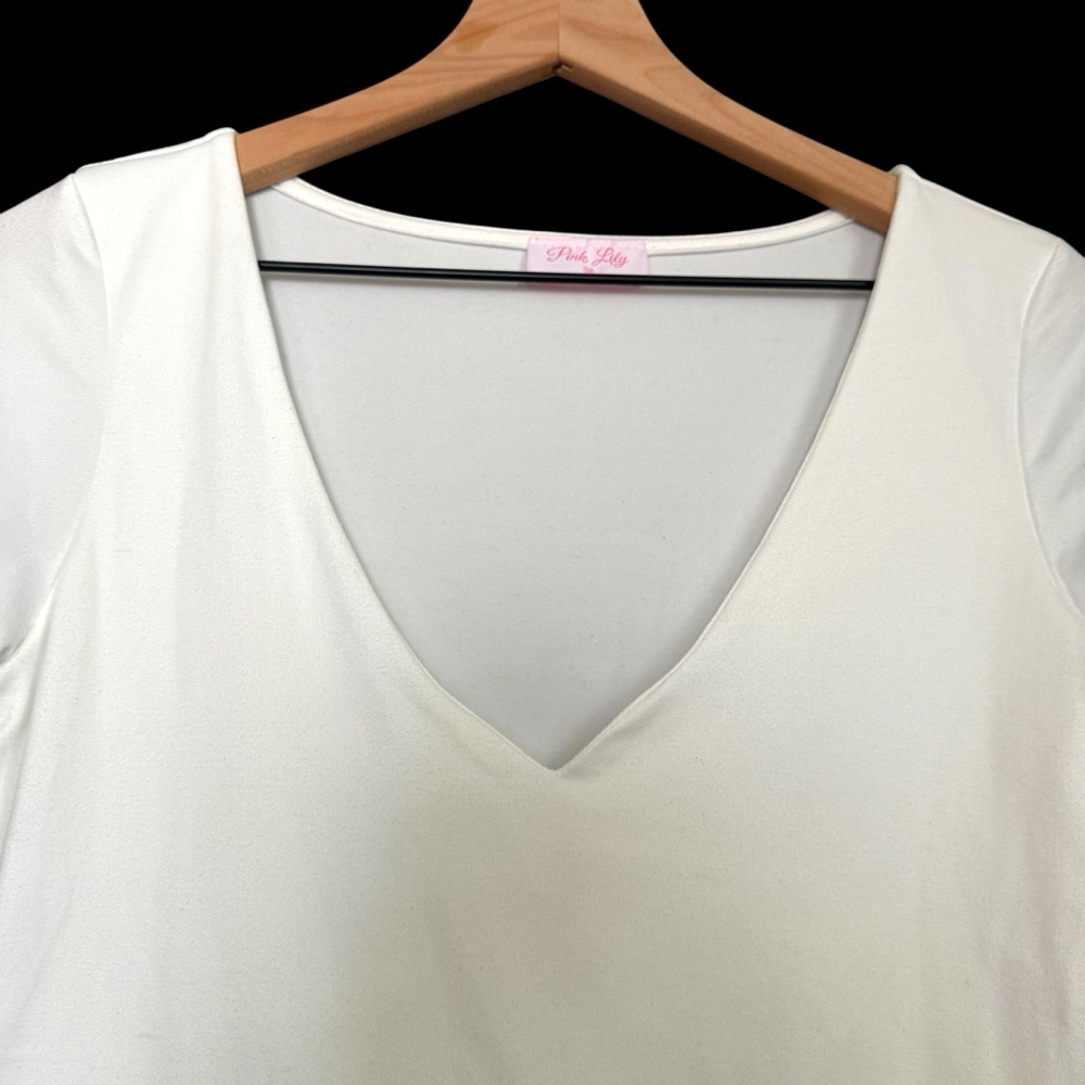 Pink Lily V-Neck Bodysuit - Picture 5 of 7